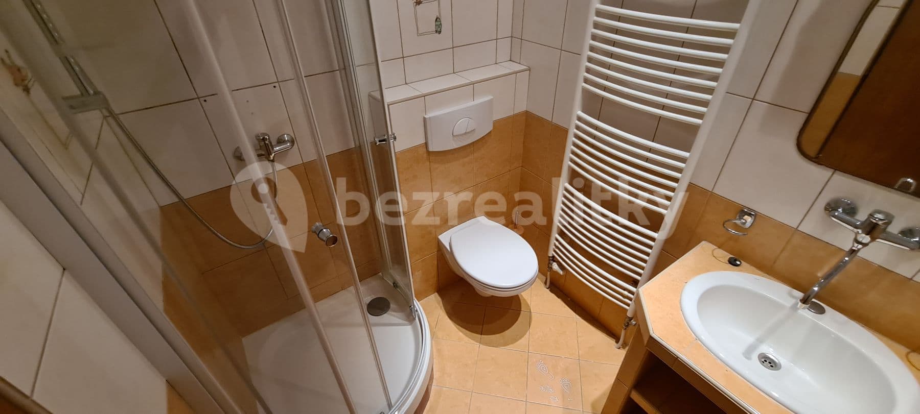 Prenájom bytu 2-izbový 52 m², Bělehradská, Karlovy Vary, Karlovarský kraj Prenájom bytu 2-izbový 52 m², Bělehradská, Karlovy Vary, Karlovarský kraj