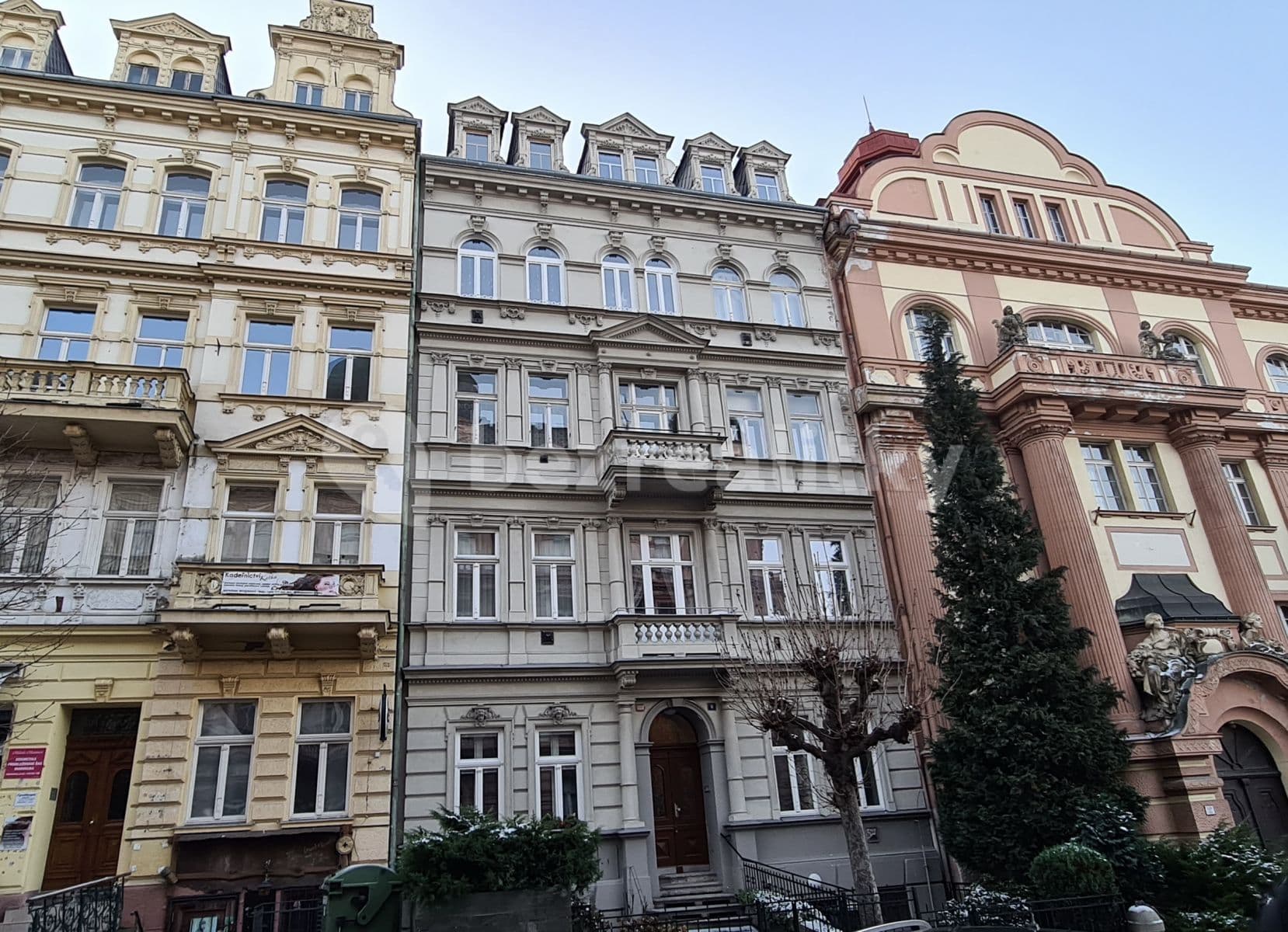 Prenájom bytu 2-izbový 52 m², Bělehradská, Karlovy Vary, Karlovarský kraj Prenájom bytu 2-izbový 52 m², Bělehradská, Karlovy Vary, Karlovarský kraj