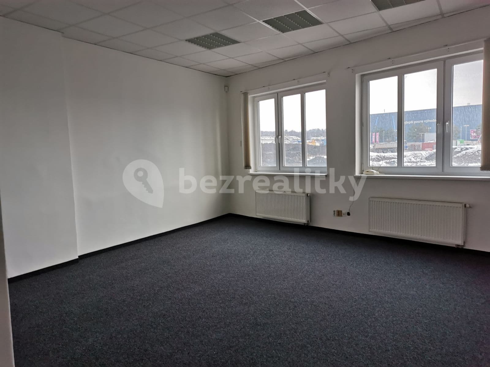 Prenájom kancelárie 58 m², Kolbenova, Praha, Praha Prenájom kancelárie 58 m², Kolbenova, Praha, Praha