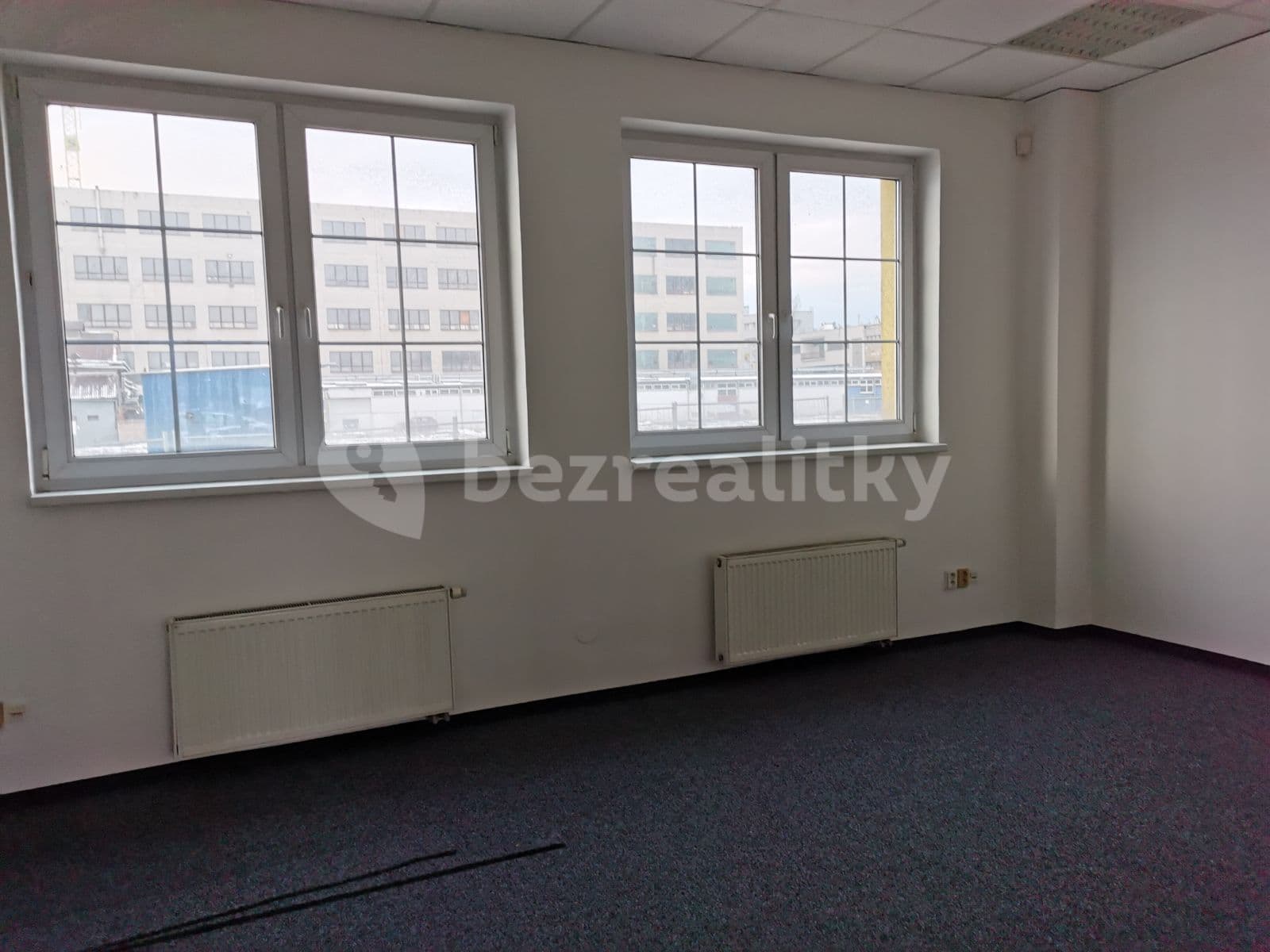 Prenájom kancelárie 58 m², Kolbenova, Praha, Praha Prenájom kancelárie 58 m², Kolbenova, Praha, Praha