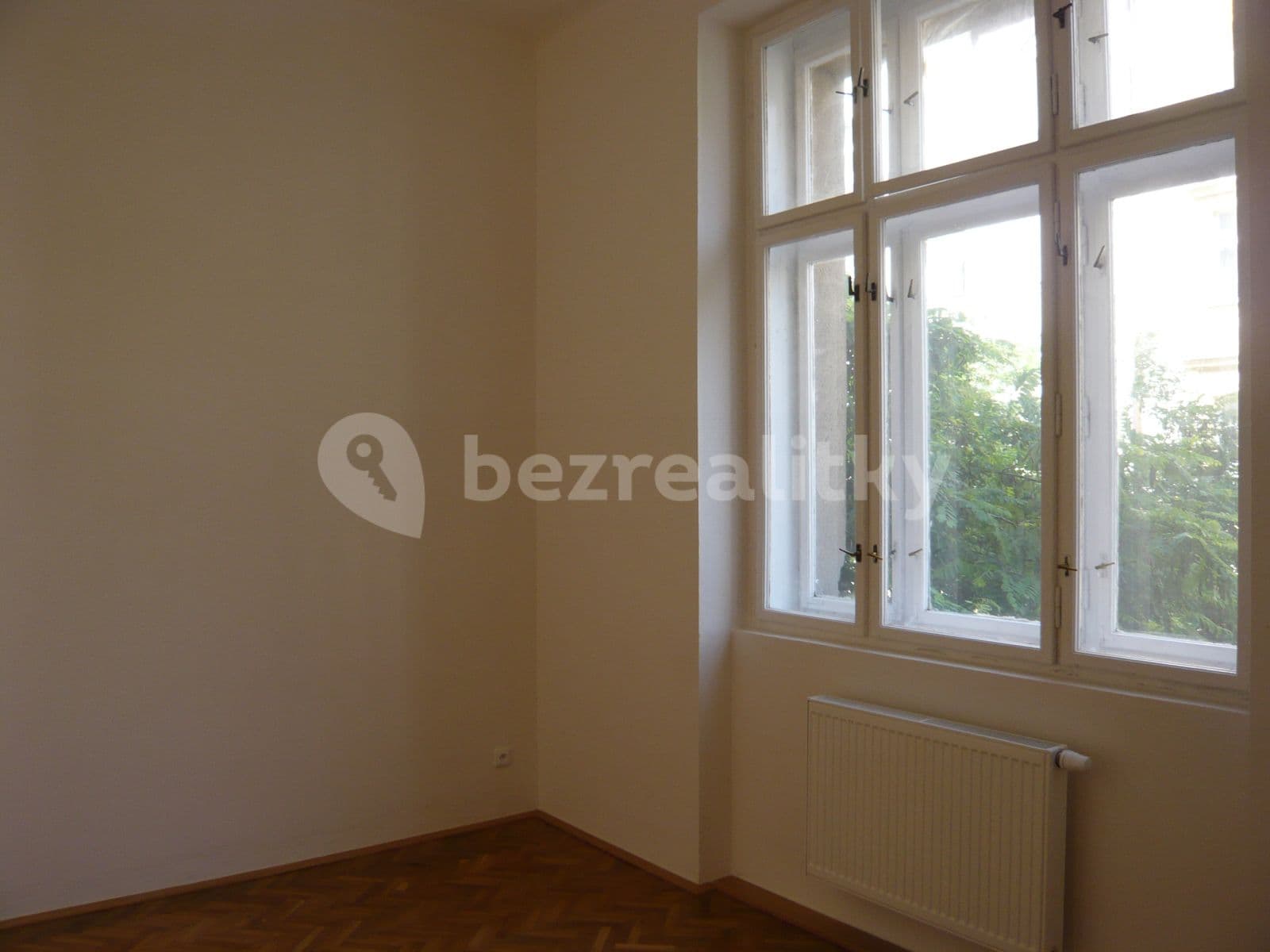 Prenájom bytu 2-izbový 70 m², Lucemburská, Praha, Praha Prenájom bytu 2-izbový 70 m², Lucemburská, Praha, Praha