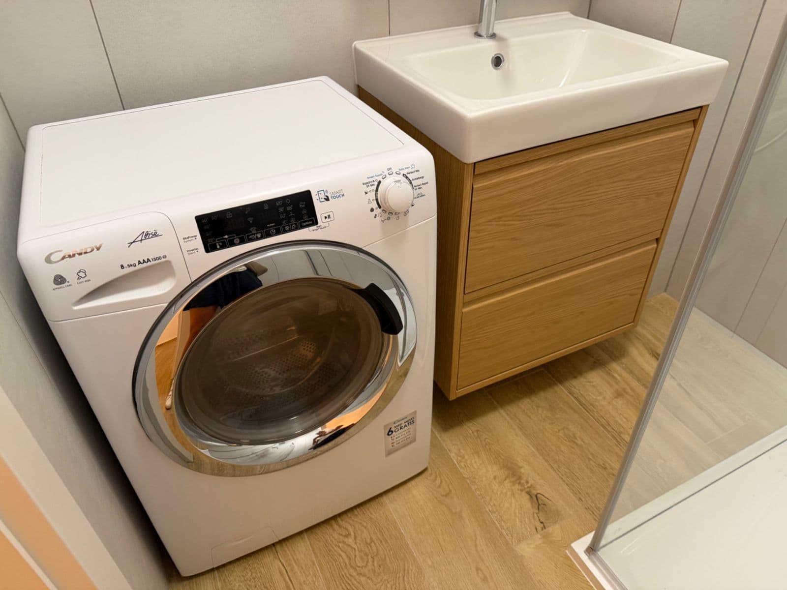 Prenájom bytu 2-izbový 72 m², Lucemburská, Praha, Praha Prenájom bytu 2-izbový 72 m², Lucemburská, Praha, Praha