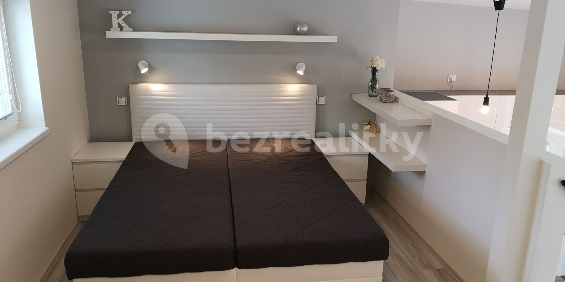 Prenájom domu 51 m², pozemok 10 m², K vodojemu, Praha, Praha Prenájom domu 51 m², pozemok 10 m², K vodojemu, Praha, Praha