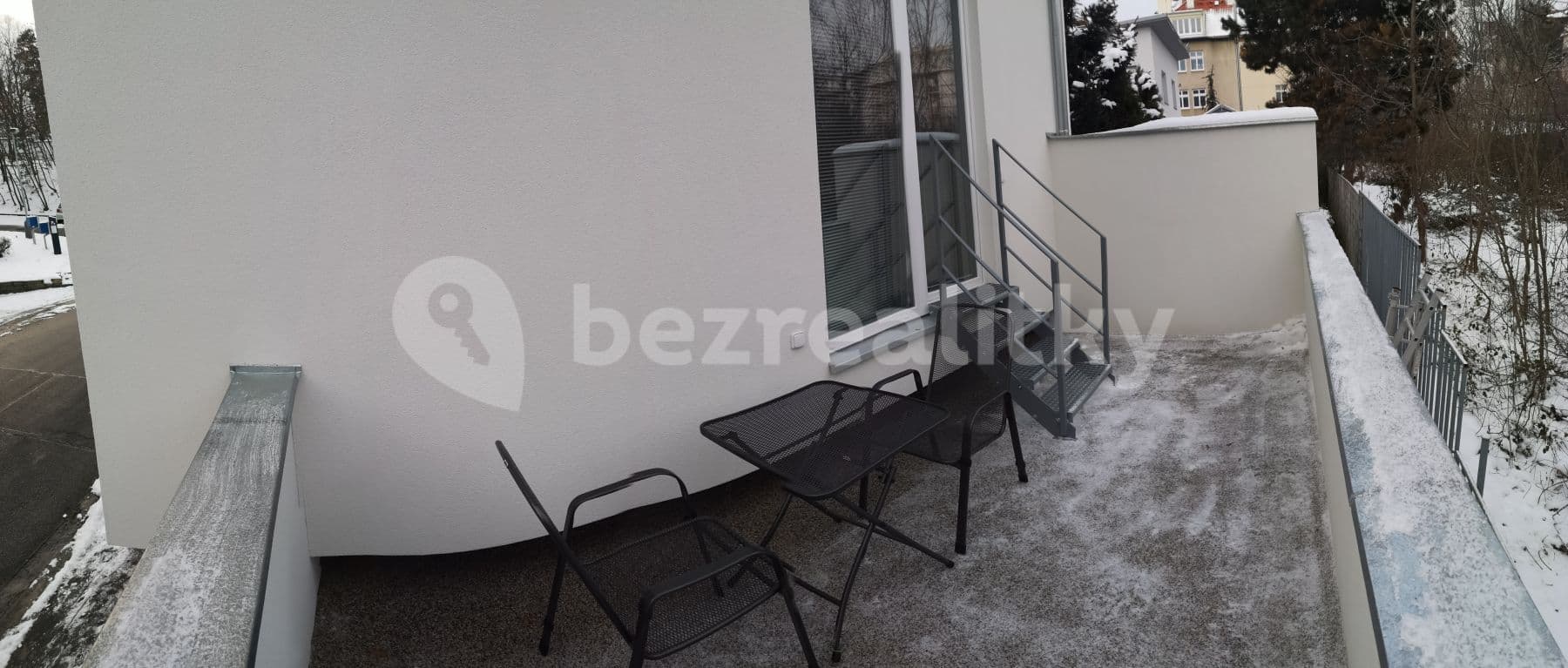 Prenájom domu 51 m², pozemok 10 m², K vodojemu, Praha, Praha Prenájom domu 51 m², pozemok 10 m², K vodojemu, Praha, Praha