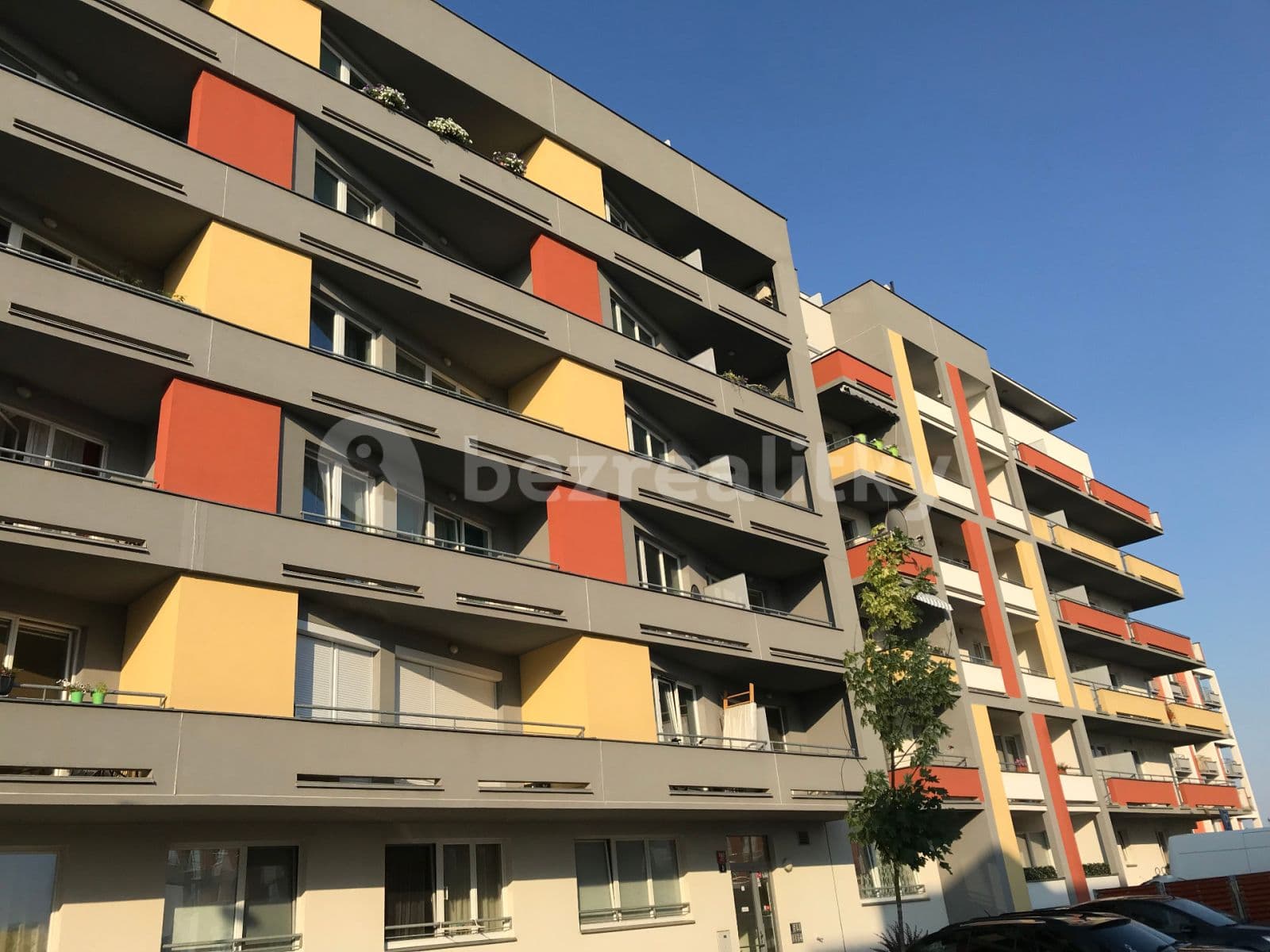 Prenájom bytu 1-izbový 35 m², Sazovická, Praha, Praha Prenájom bytu 1-izbový 35 m², Sazovická, Praha, Praha