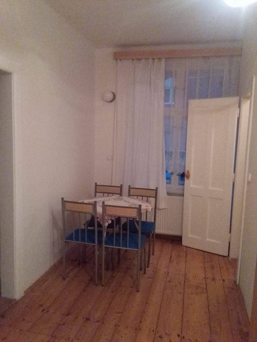 Prenájom bytu 1-izbový 40 m², Hálkova, Pečky, Středočeský kraj Prenájom bytu 1-izbový 40 m², Hálkova, Pečky, Středočeský kraj