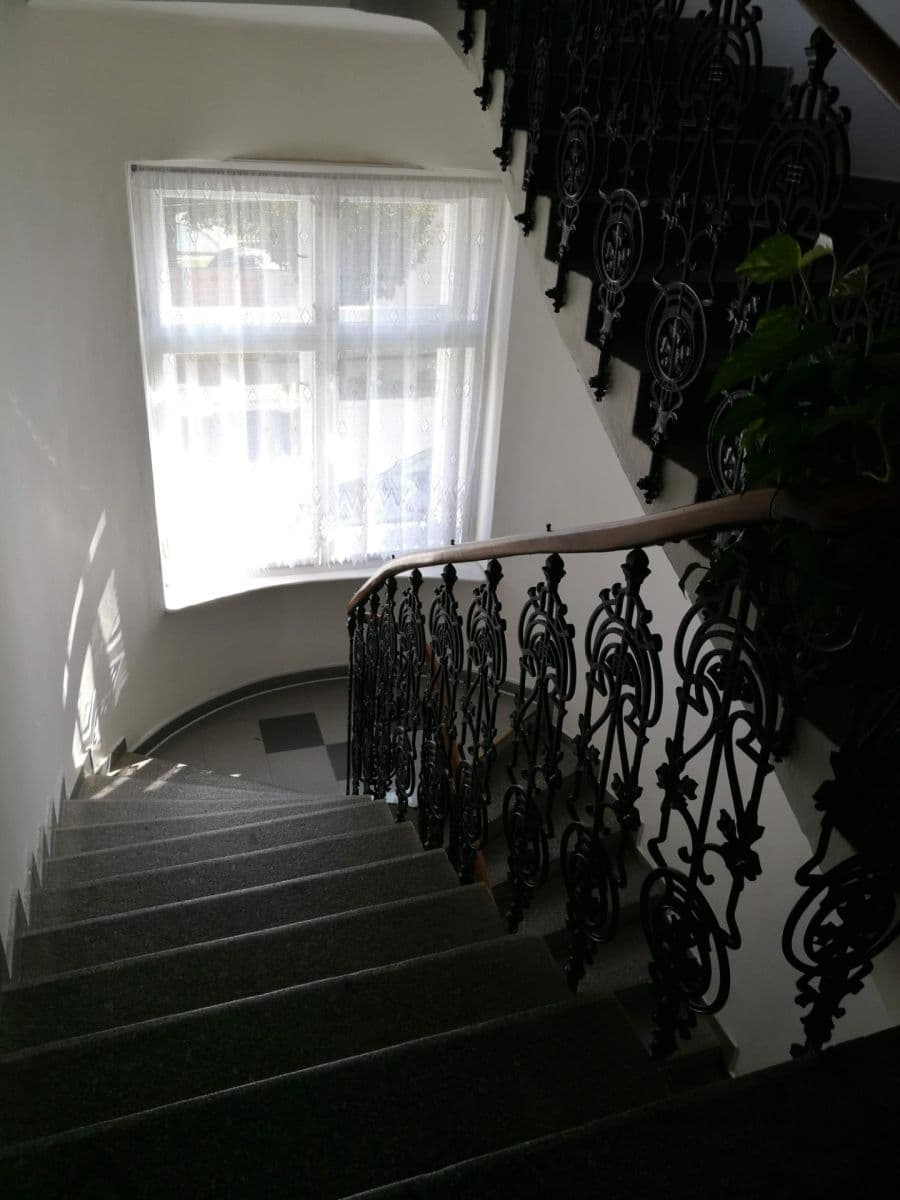 Prenájom bytu 1-izbový 40 m², Hálkova, Pečky, Středočeský kraj Prenájom bytu 1-izbový 40 m², Hálkova, Pečky, Středočeský kraj