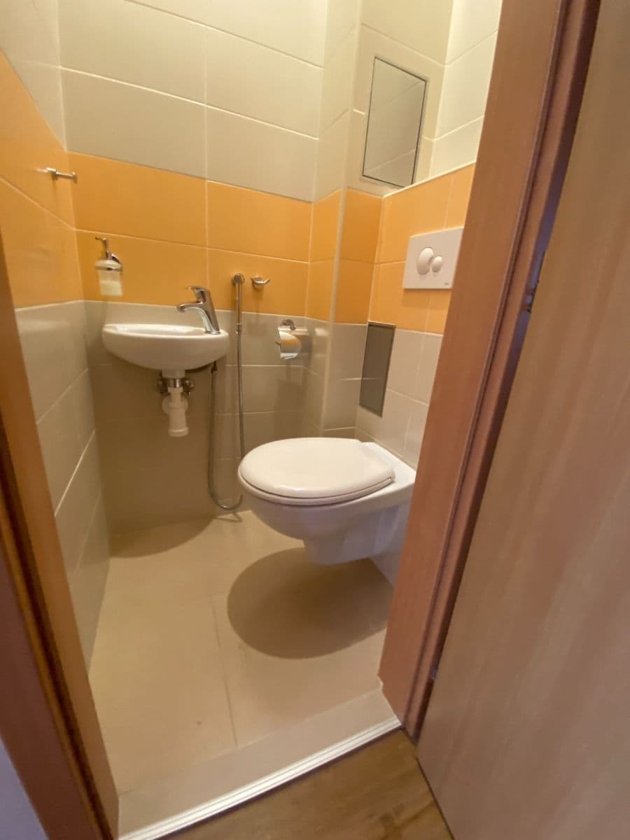 Predaj bytu 1-izbový 46 m², Křižíkova, Praha, Praha Predaj bytu 1-izbový 46 m², Křižíkova, Praha, Praha