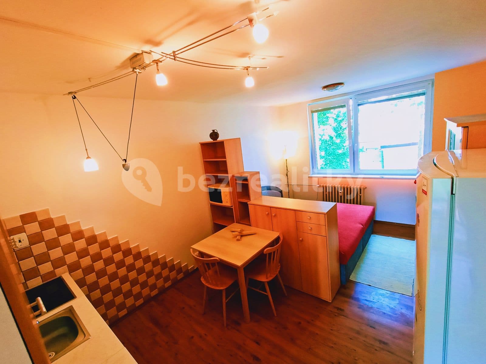 Prenájom bytu 1-izbový 27 m², Součkova, Brno, Jihomoravský kraj Prenájom bytu 1-izbový 27 m², Součkova, Brno, Jihomoravský kraj