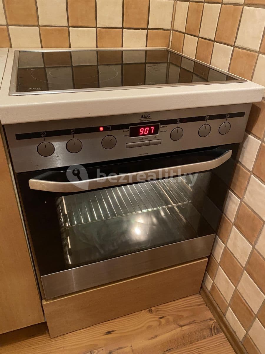 Prenájom bytu 1-izbový 27 m², Součkova, Brno, Jihomoravský kraj Prenájom bytu 1-izbový 27 m², Součkova, Brno, Jihomoravský kraj