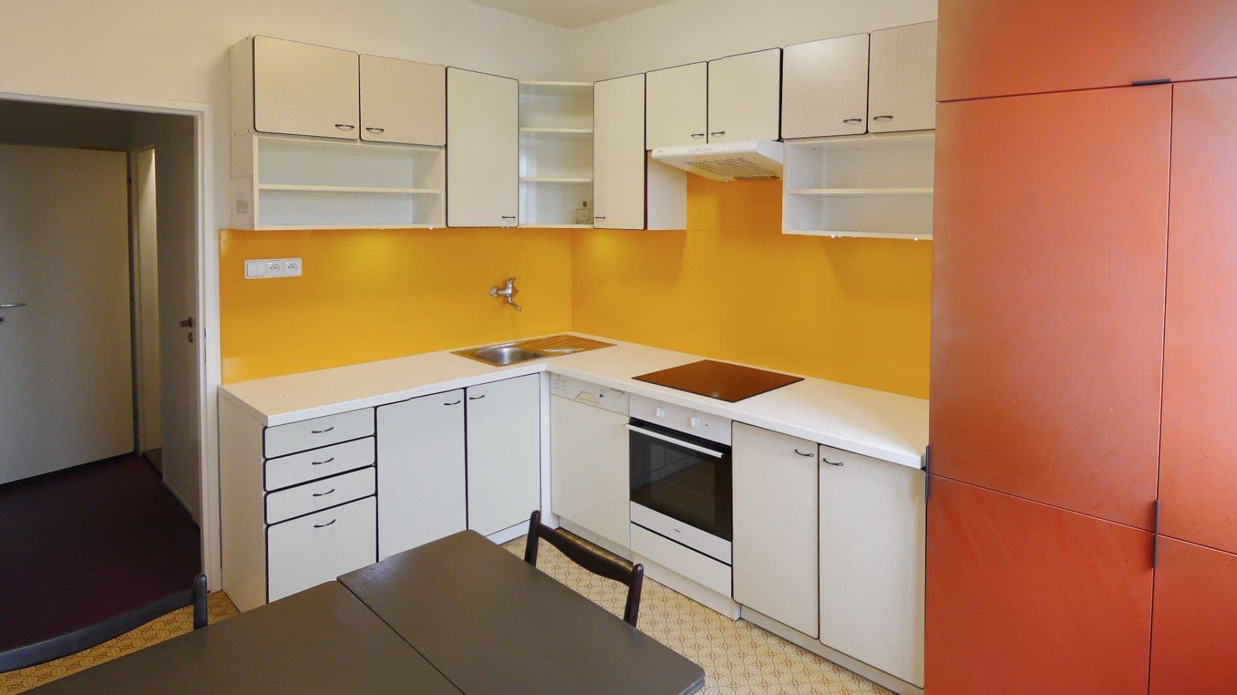 Prenájom bytu 2-izbový 67 m², Krčská, Praha, Praha Prenájom bytu 2-izbový 67 m², Krčská, Praha, Praha