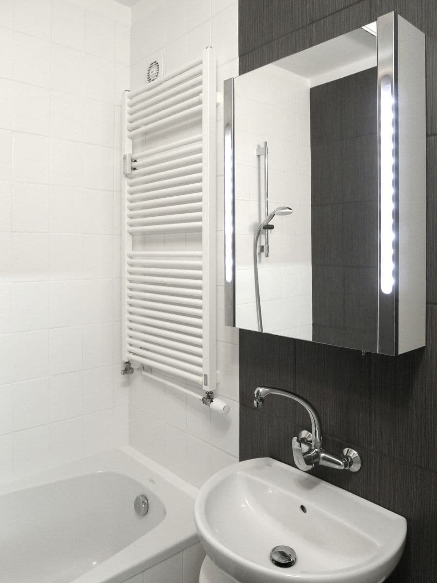 Prenájom bytu 2-izbový 67 m², Krčská, Praha, Praha Prenájom bytu 2-izbový 67 m², Krčská, Praha, Praha