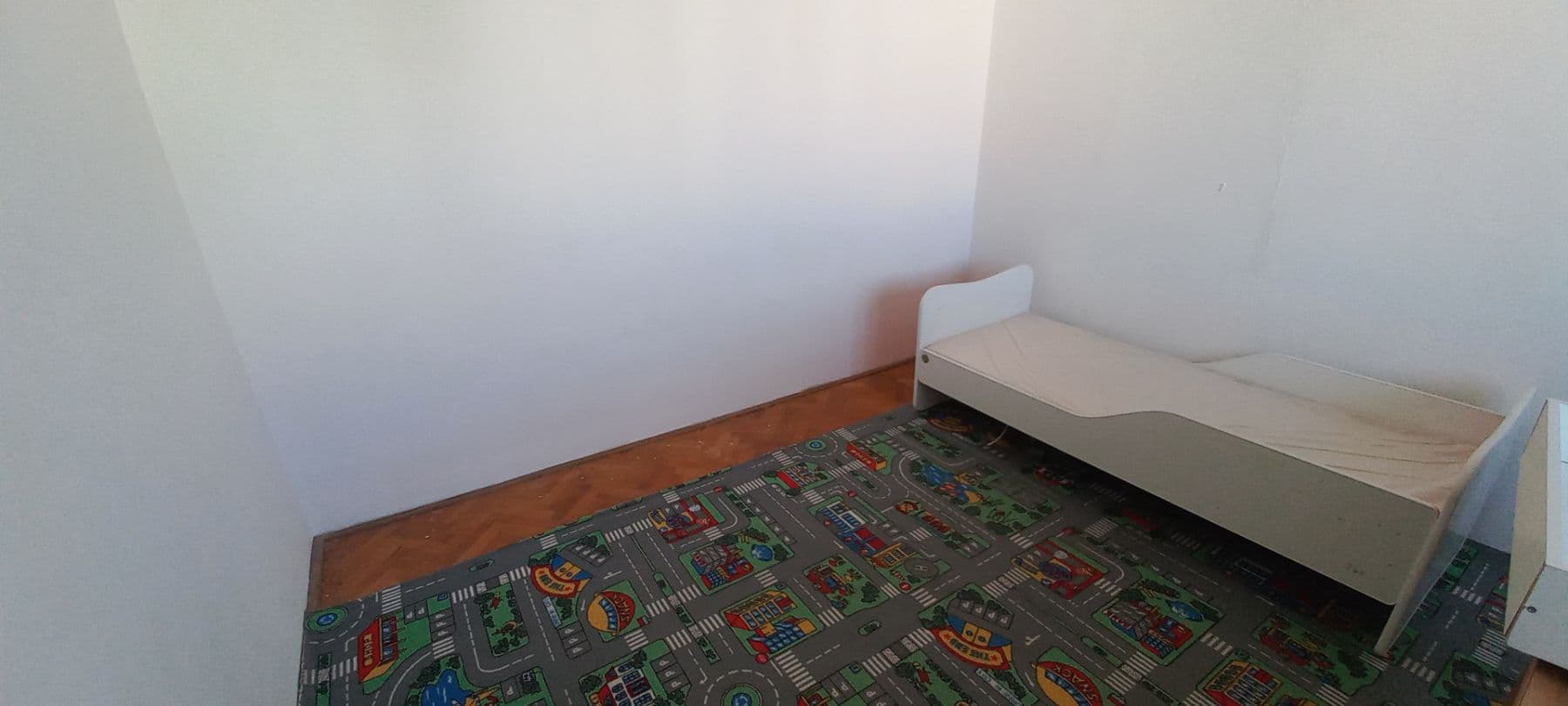 Prenájom bytu 2-izbový 50 m², Roudenská, České Budějovice, Jihočeský kraj Prenájom bytu 2-izbový 50 m², Roudenská, České Budějovice, Jihočeský kraj