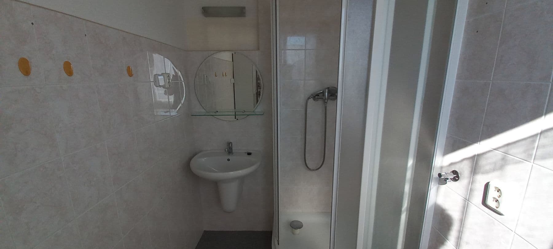 Prenájom bytu 2-izbový 50 m², Roudenská, České Budějovice, Jihočeský kraj Prenájom bytu 2-izbový 50 m², Roudenská, České Budějovice, Jihočeský kraj