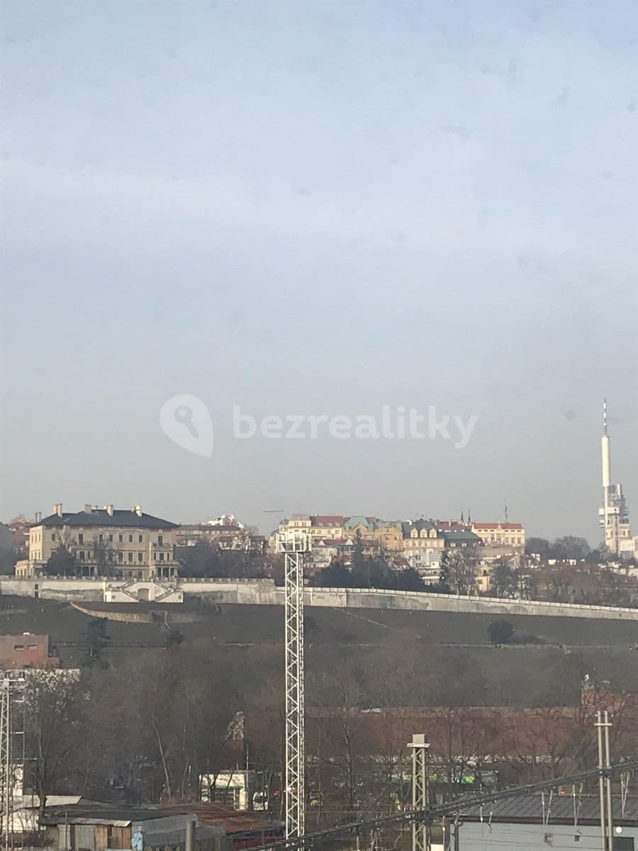 Prenájom bytu 2-izbový 47 m², Čestmírova, Praha, Praha Prenájom bytu 2-izbový 47 m², Čestmírova, Praha, Praha