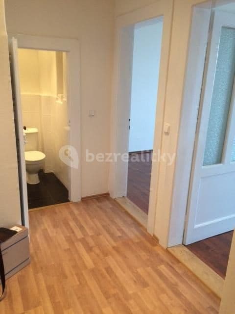 Prenájom bytu 2-izbový 47 m², Čestmírova, Praha, Praha Prenájom bytu 2-izbový 47 m², Čestmírova, Praha, Praha