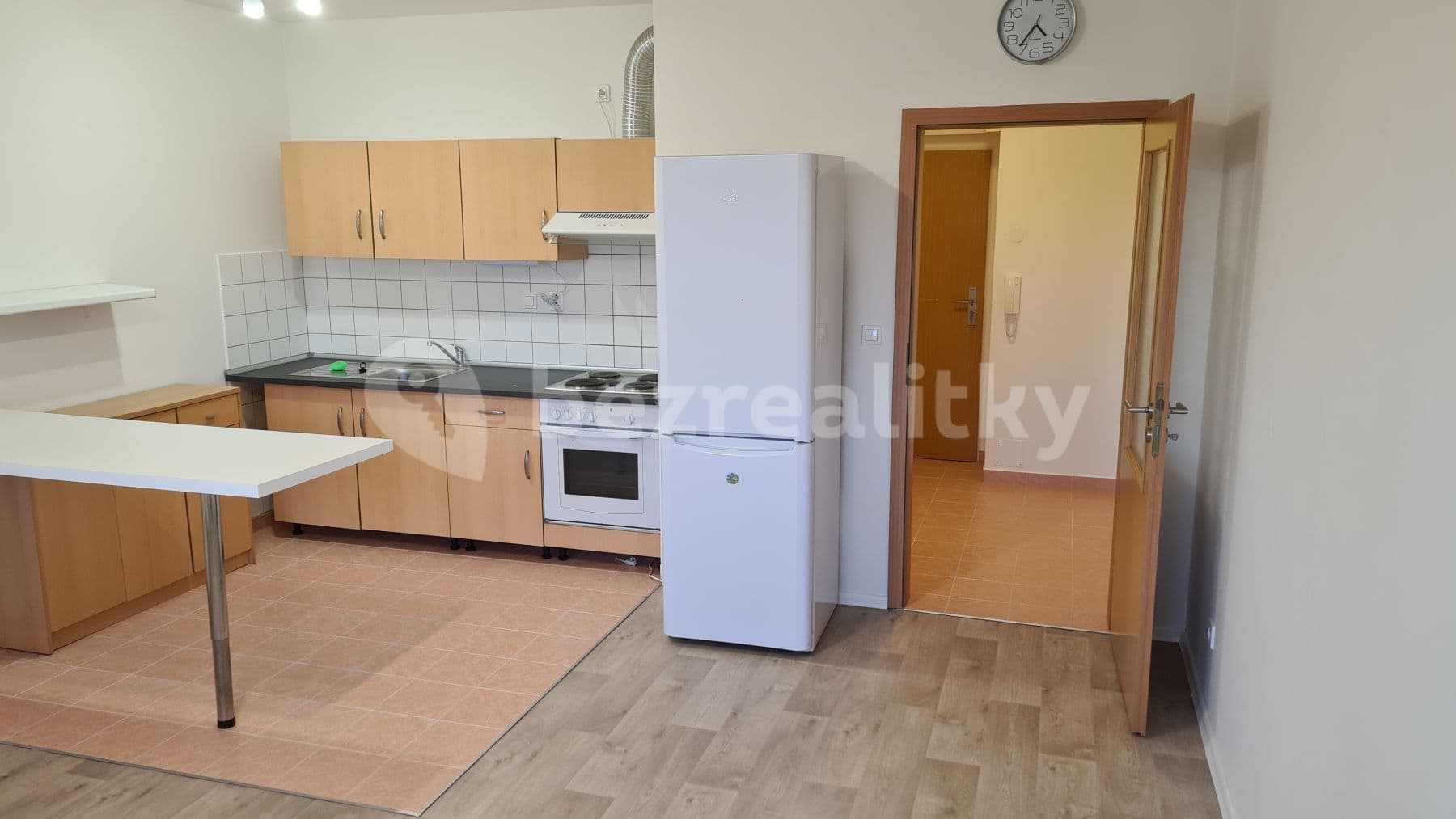 Prenájom bytu 1-izbový 30 m², Boloňská, Praha, Praha Prenájom bytu 1-izbový 30 m², Boloňská, Praha, Praha