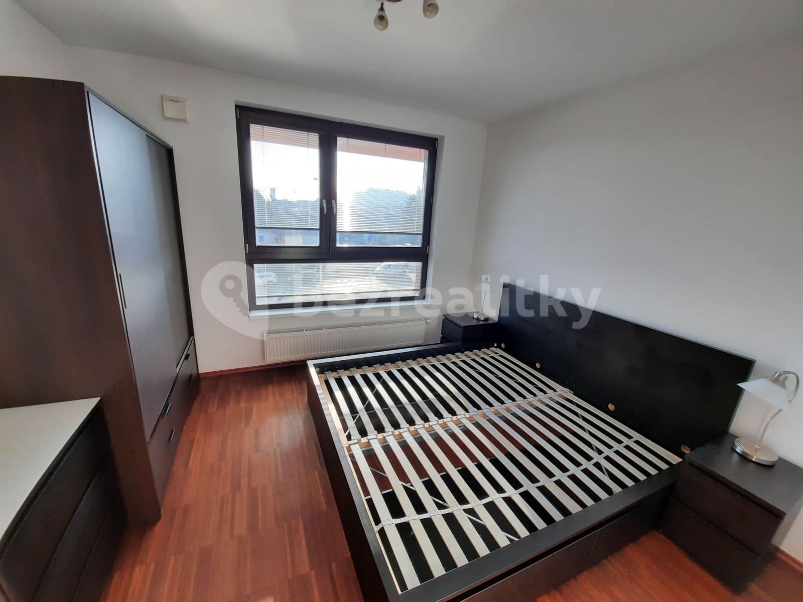 Prenájom bytu 2-izbový 47 m², Jeremiášova, Praha, Praha Prenájom bytu 2-izbový 47 m², Jeremiášova, Praha, Praha