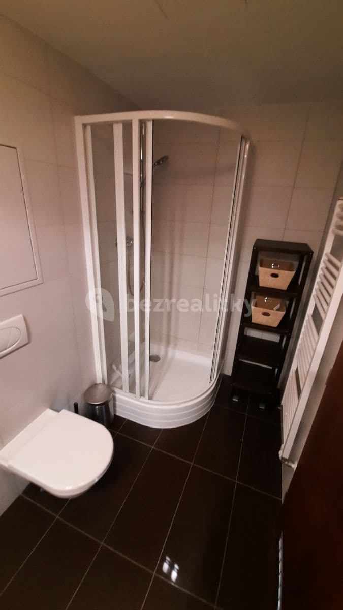 Prenájom bytu 2-izbový 47 m², Jeremiášova, Praha, Praha Prenájom bytu 2-izbový 47 m², Jeremiášova, Praha, Praha