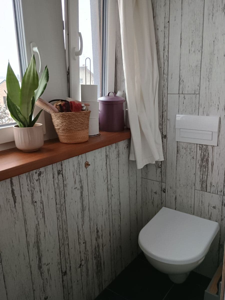 Prenájom bytu 3-izbový 90 m², Komenského, Řevnice, Středočeský kraj Prenájom bytu 3-izbový 90 m², Komenského, Řevnice, Středočeský kraj