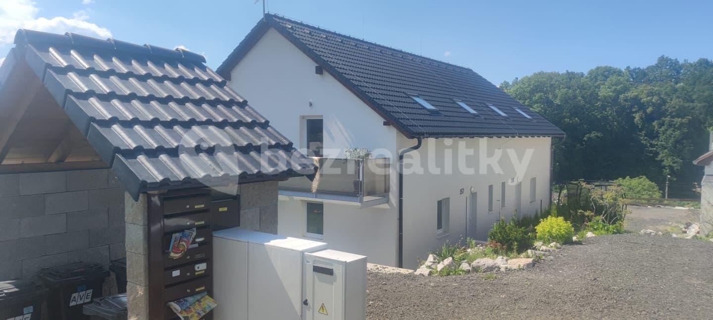Prenájom bytu 2-izbový 70 m², Frýdlantská, Chrastava, Liberecký kraj Prenájom bytu 2-izbový 70 m², Frýdlantská, Chrastava, Liberecký kraj