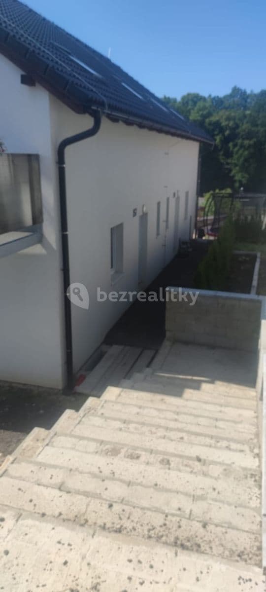 Prenájom bytu 2-izbový 70 m², Frýdlantská, Chrastava, Liberecký kraj Prenájom bytu 2-izbový 70 m², Frýdlantská, Chrastava, Liberecký kraj