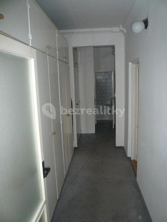 Prenájom bytu 3-izbový 81 m², Jadrová, Ružinov, Bratislavský kraj