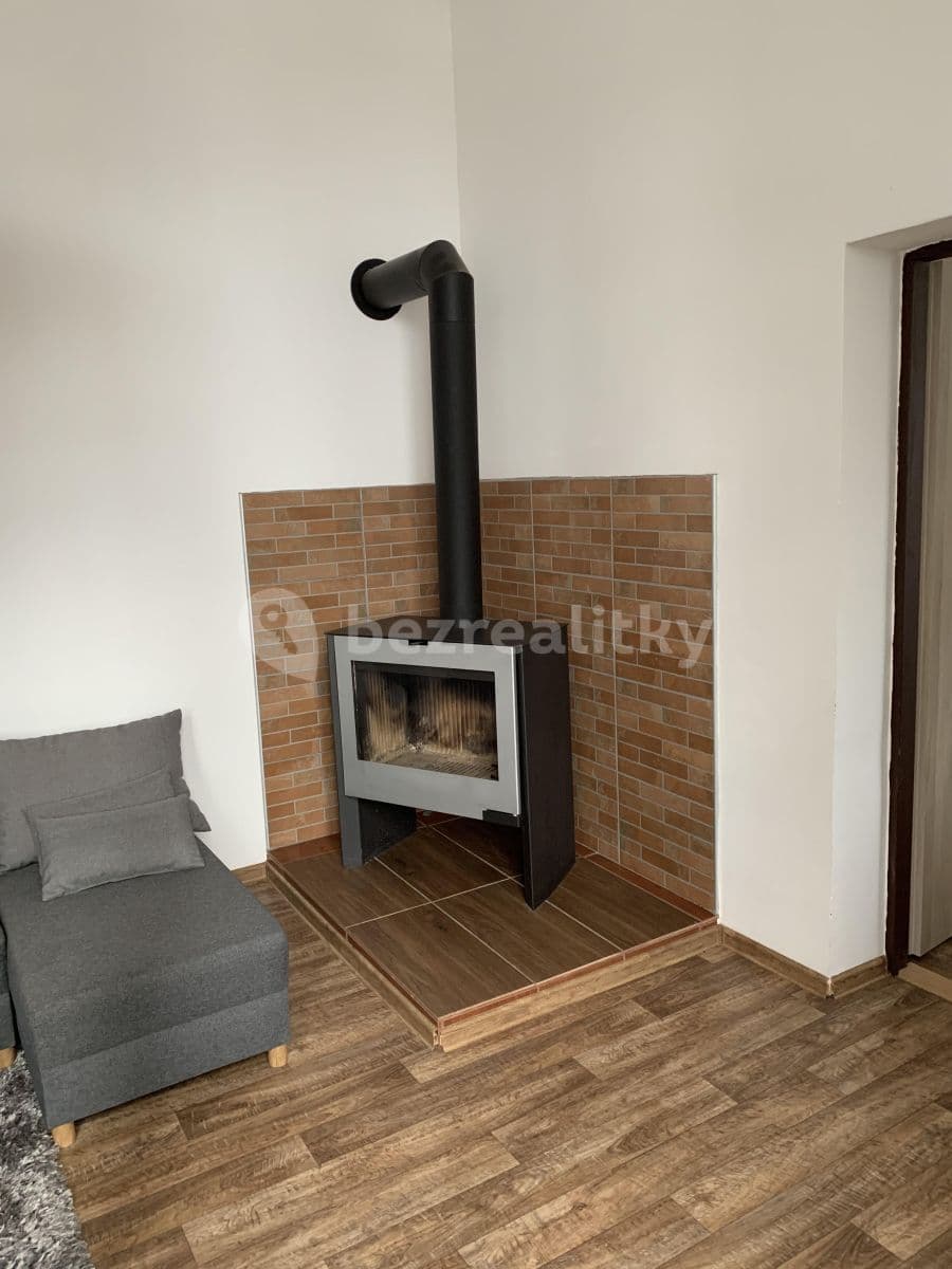 Prenájom bytu 1-izbový 45 m², Pod Rozhlednou, Jihlava, Kraj Vysočina Prenájom bytu 1-izbový 45 m², Pod Rozhlednou, Jihlava, Kraj Vysočina