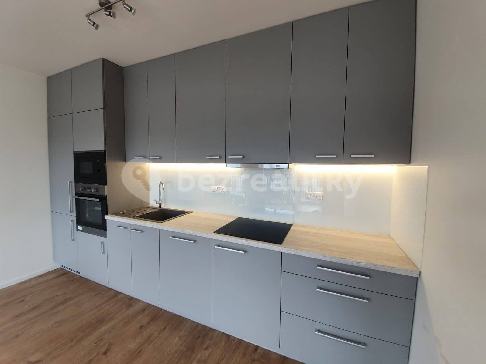 Prenájom bytu 2-izbový 62 m², Duslova, Beroun, Středočeský kraj Prenájom bytu 2-izbový 62 m², Duslova, Beroun, Středočeský kraj