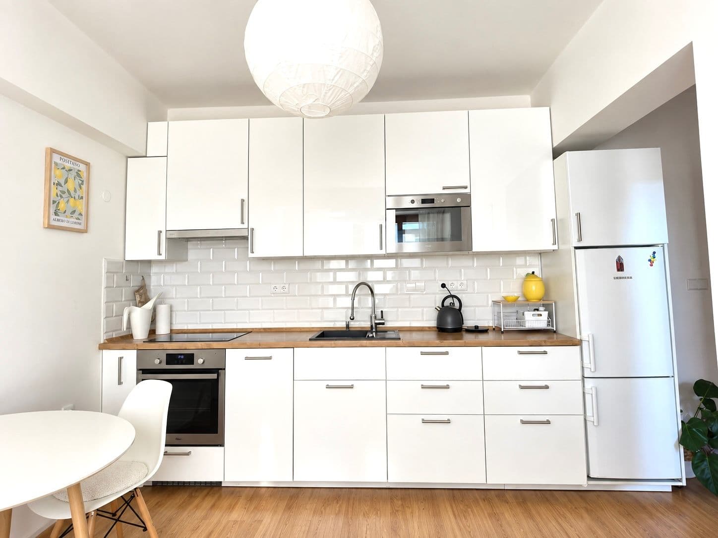 Prenájom bytu 2-izbový 40 m², Luštěnická, Praha, Praha Prenájom bytu 2-izbový 40 m², Luštěnická, Praha, Praha