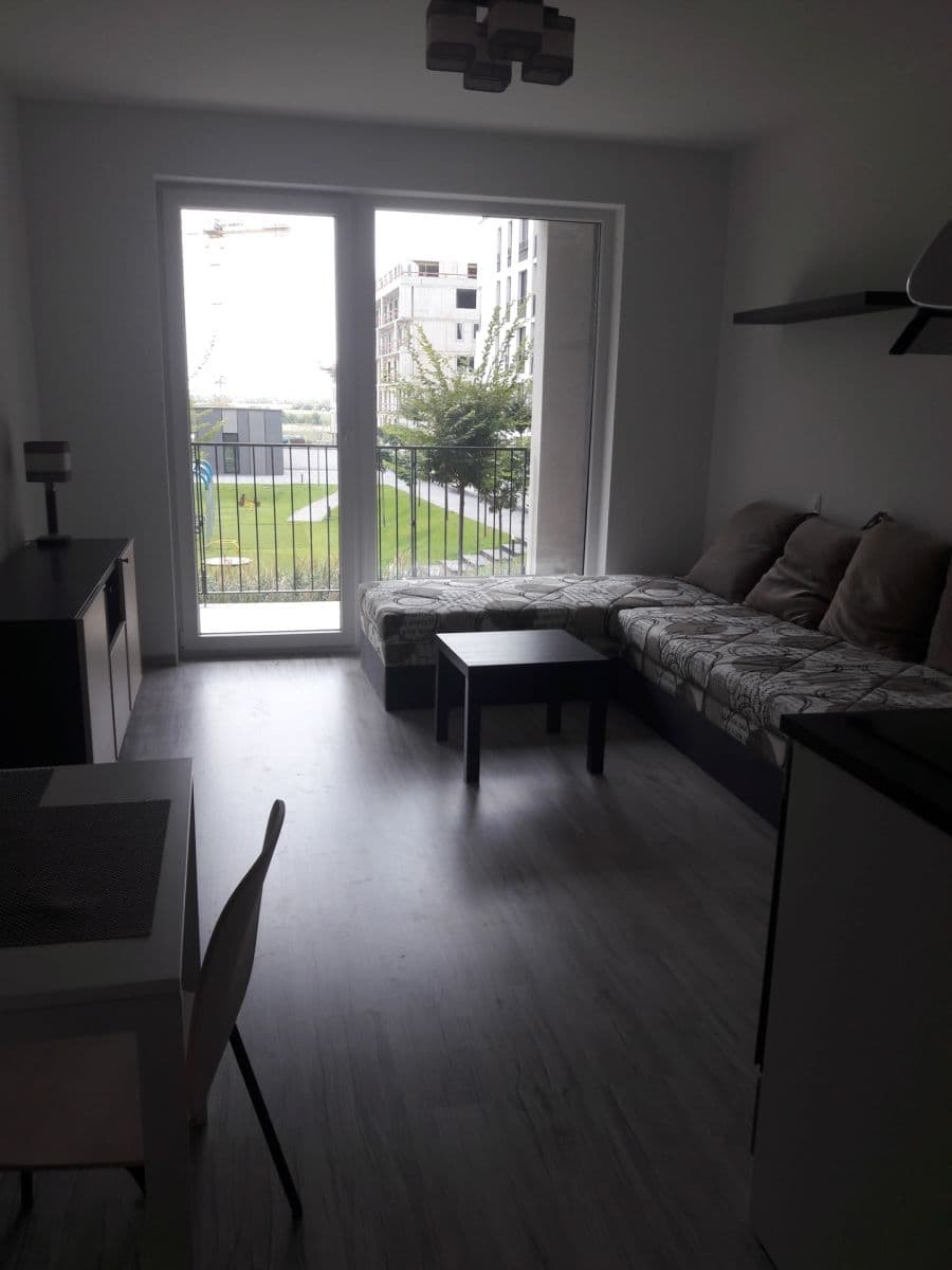 Prenájom bytu 1-izbový 31 m², Zuzany Chalupovej, Petržalka, Bratislavský kraj Prenájom bytu 1-izbový 31 m², Zuzany Chalupovej, Petržalka, Bratislavský kraj