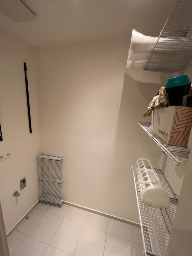 Prenájom bytu 3-izbový 80 m², Baarova, Praha, Praha Prenájom bytu 3-izbový 80 m², Baarova, Praha, Praha