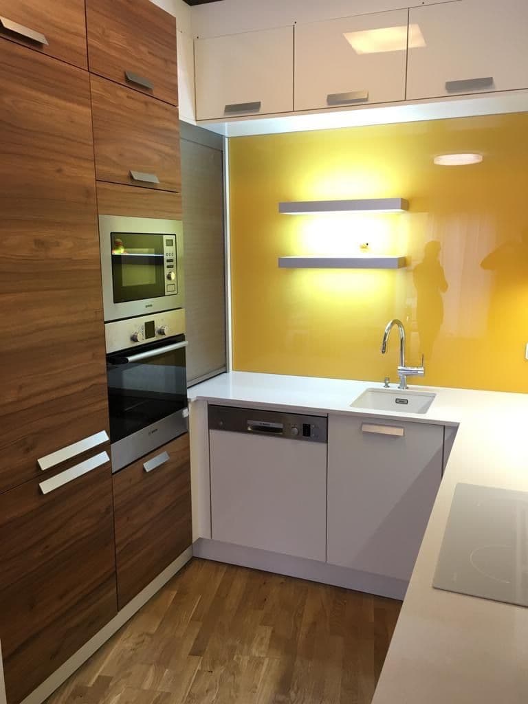 Prenájom bytu 3-izbový 80 m², Baarova, Praha, Praha Prenájom bytu 3-izbový 80 m², Baarova, Praha, Praha
