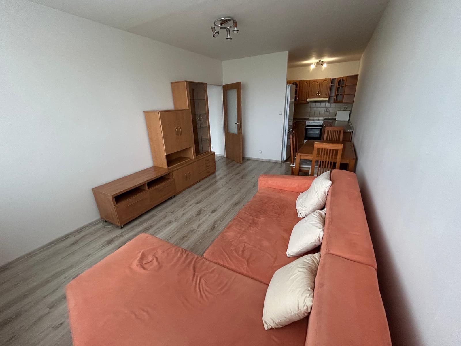 Prenájom bytu 2-izbový 43 m², Brdičkova, Praha, Praha Prenájom bytu 2-izbový 43 m², Brdičkova, Praha, Praha