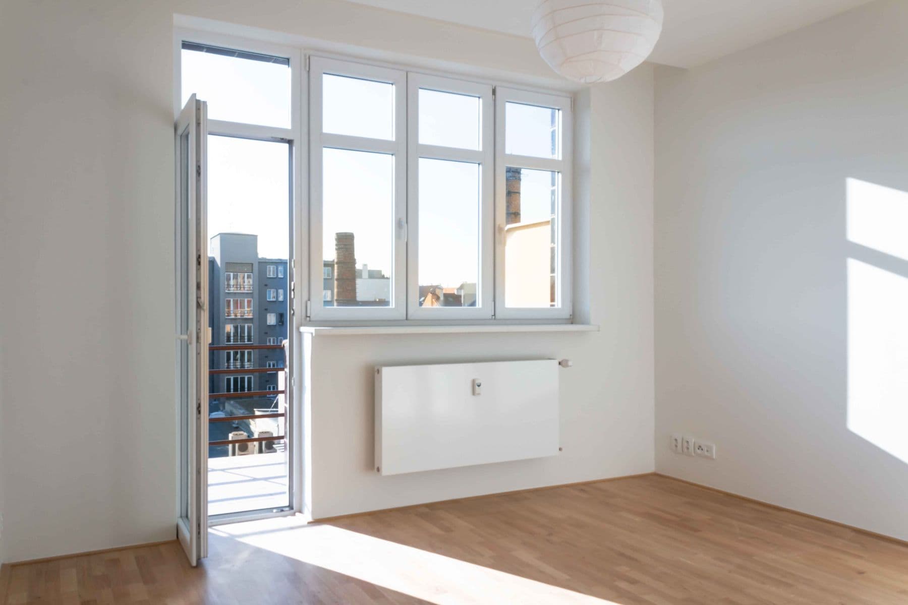Prenájom bytu 2-izbový 53 m², Přístavní, Praha, Praha Prenájom bytu 2-izbový 53 m², Přístavní, Praha, Praha