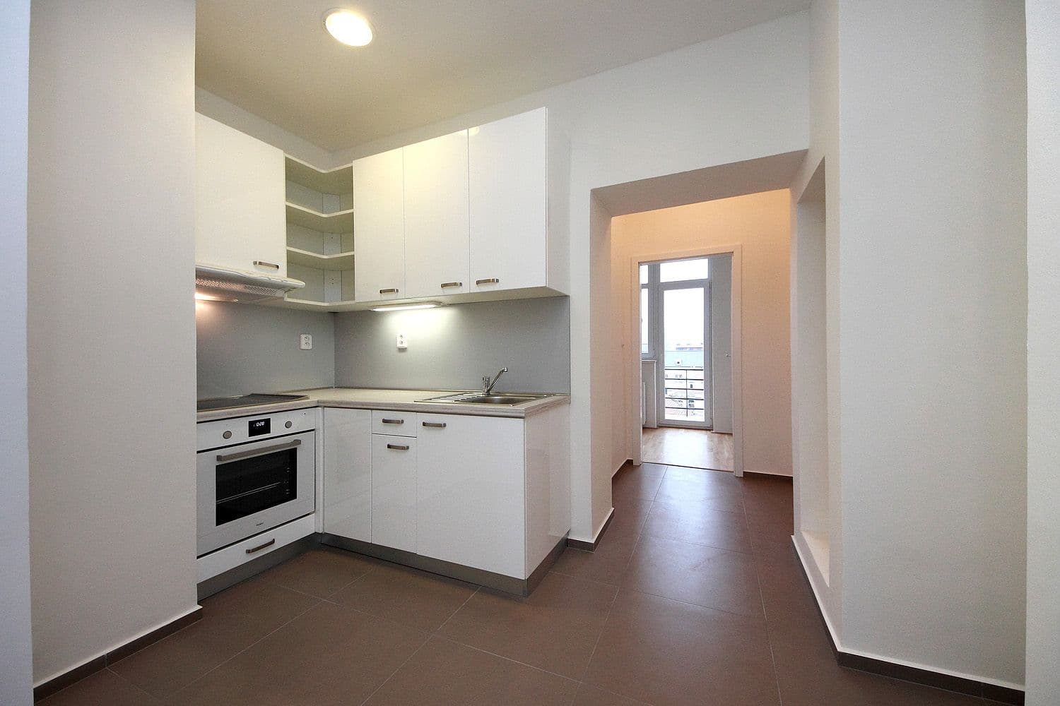 Prenájom bytu 2-izbový 53 m², Přístavní, Praha, Praha Prenájom bytu 2-izbový 53 m², Přístavní, Praha, Praha