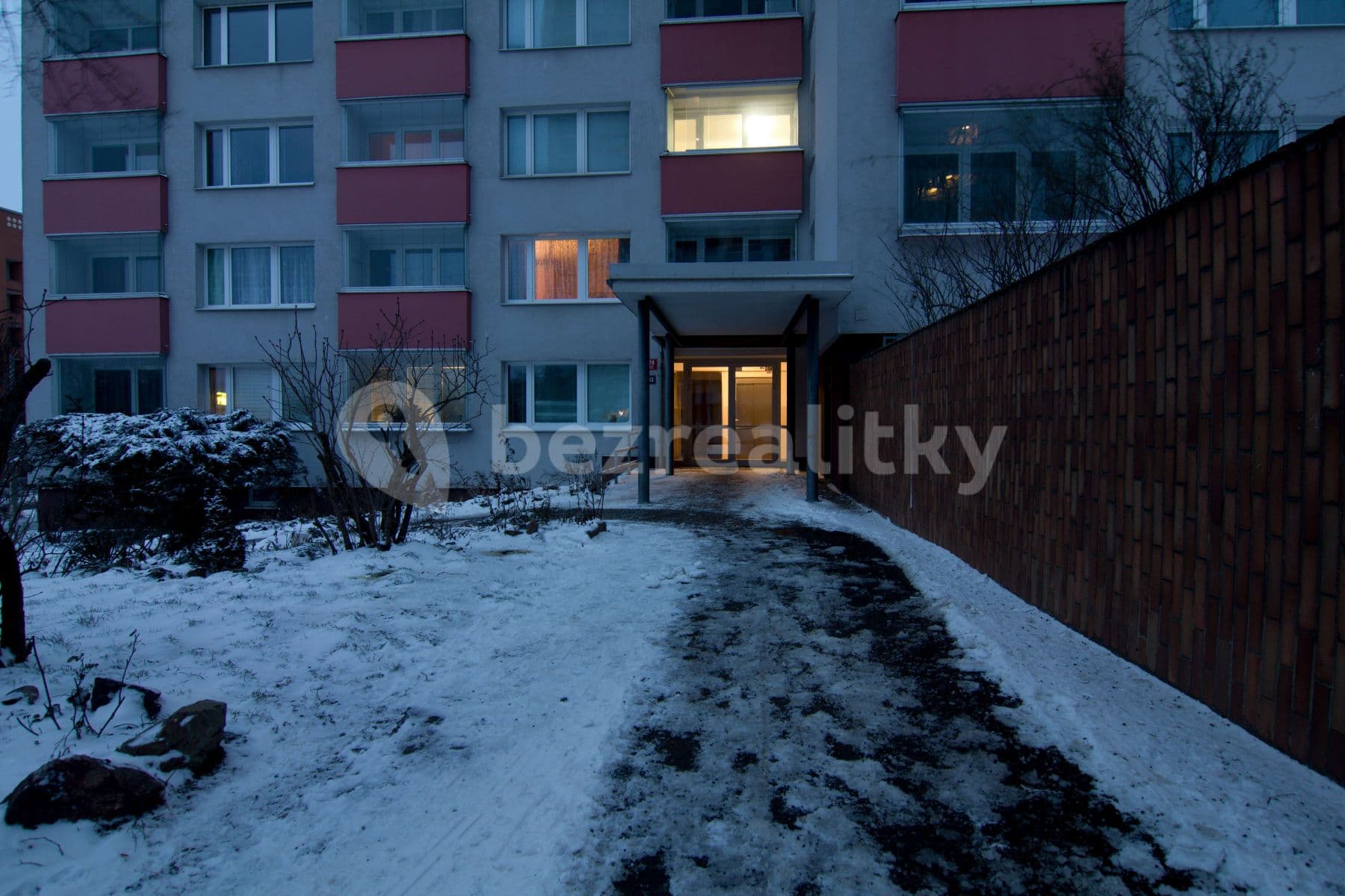 Prenájom bytu 1-izbový 23 m², Evropská, Praha, Praha Prenájom bytu 1-izbový 23 m², Evropská, Praha, Praha