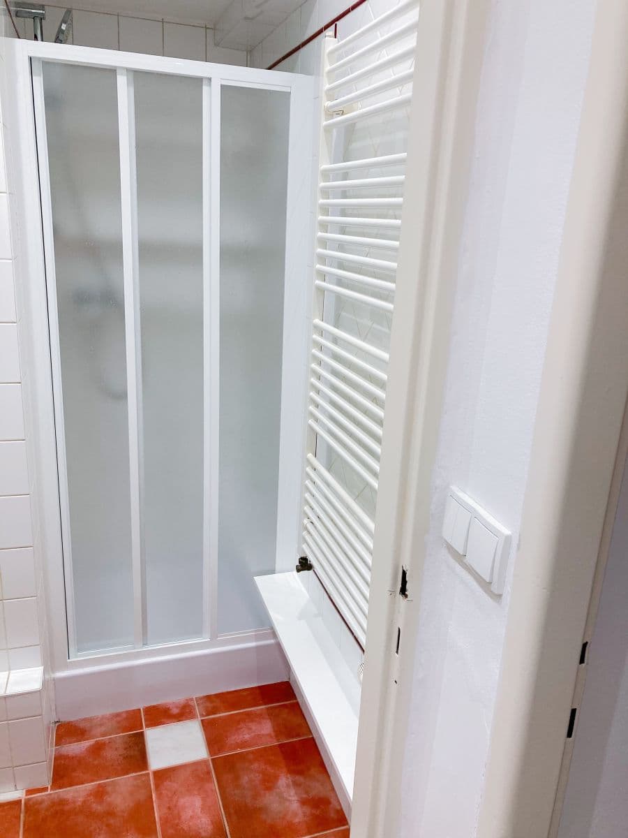 Prenájom bytu 1-izbový 27 m², Na Vrstvách, Praha, Praha Prenájom bytu 1-izbový 27 m², Na Vrstvách, Praha, Praha