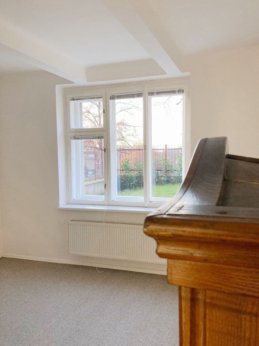 Prenájom bytu 1-izbový 27 m², Na Vrstvách, Praha, Praha Prenájom bytu 1-izbový 27 m², Na Vrstvách, Praha, Praha