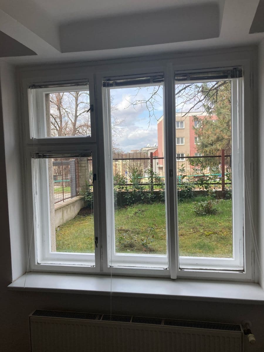 Prenájom bytu 1-izbový 27 m², Na Vrstvách, Praha, Praha Prenájom bytu 1-izbový 27 m², Na Vrstvách, Praha, Praha