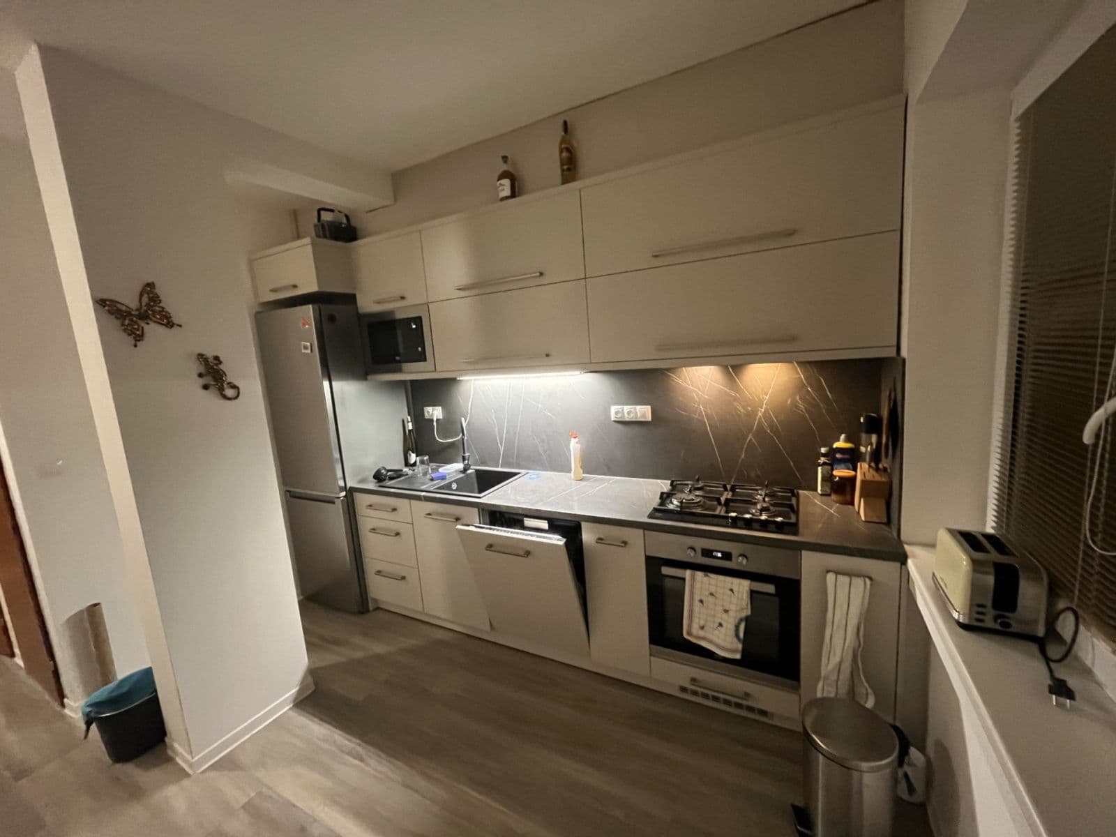 Prenájom bytu 2-izbový 54 m², Malešická, Praha, Praha Prenájom bytu 2-izbový 54 m², Malešická, Praha, Praha