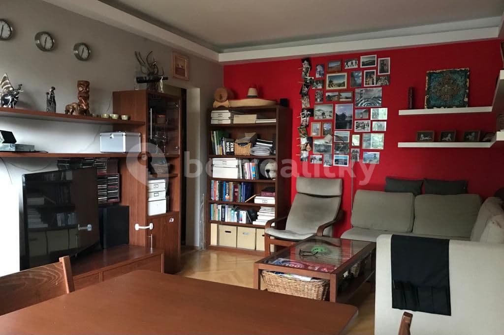 Prenájom bytu 3-izbový 65 m², Švermova, Banská Bystrica, Banskobystrický kraj Prenájom bytu 3-izbový 65 m², Švermova, Banská Bystrica, Banskobystrický kraj