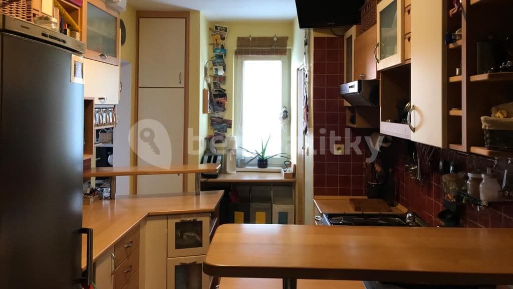 Prenájom bytu 3-izbový 65 m², Švermova, Banská Bystrica, Banskobystrický kraj Prenájom bytu 3-izbový 65 m², Švermova, Banská Bystrica, Banskobystrický kraj