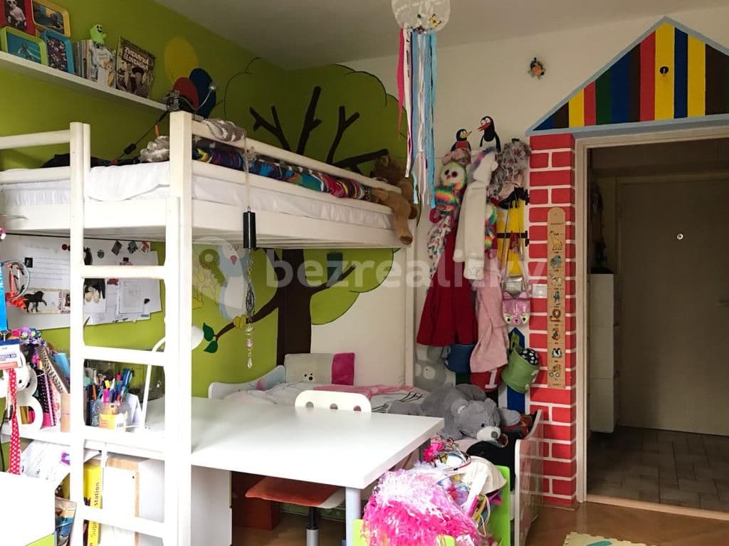 Prenájom bytu 3-izbový 65 m², Švermova, Banská Bystrica, Banskobystrický kraj Prenájom bytu 3-izbový 65 m², Švermova, Banská Bystrica, Banskobystrický kraj