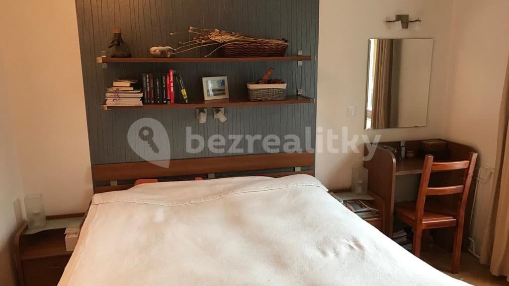 Prenájom bytu 3-izbový 65 m², Švermova, Banská Bystrica, Banskobystrický kraj Prenájom bytu 3-izbový 65 m², Švermova, Banská Bystrica, Banskobystrický kraj