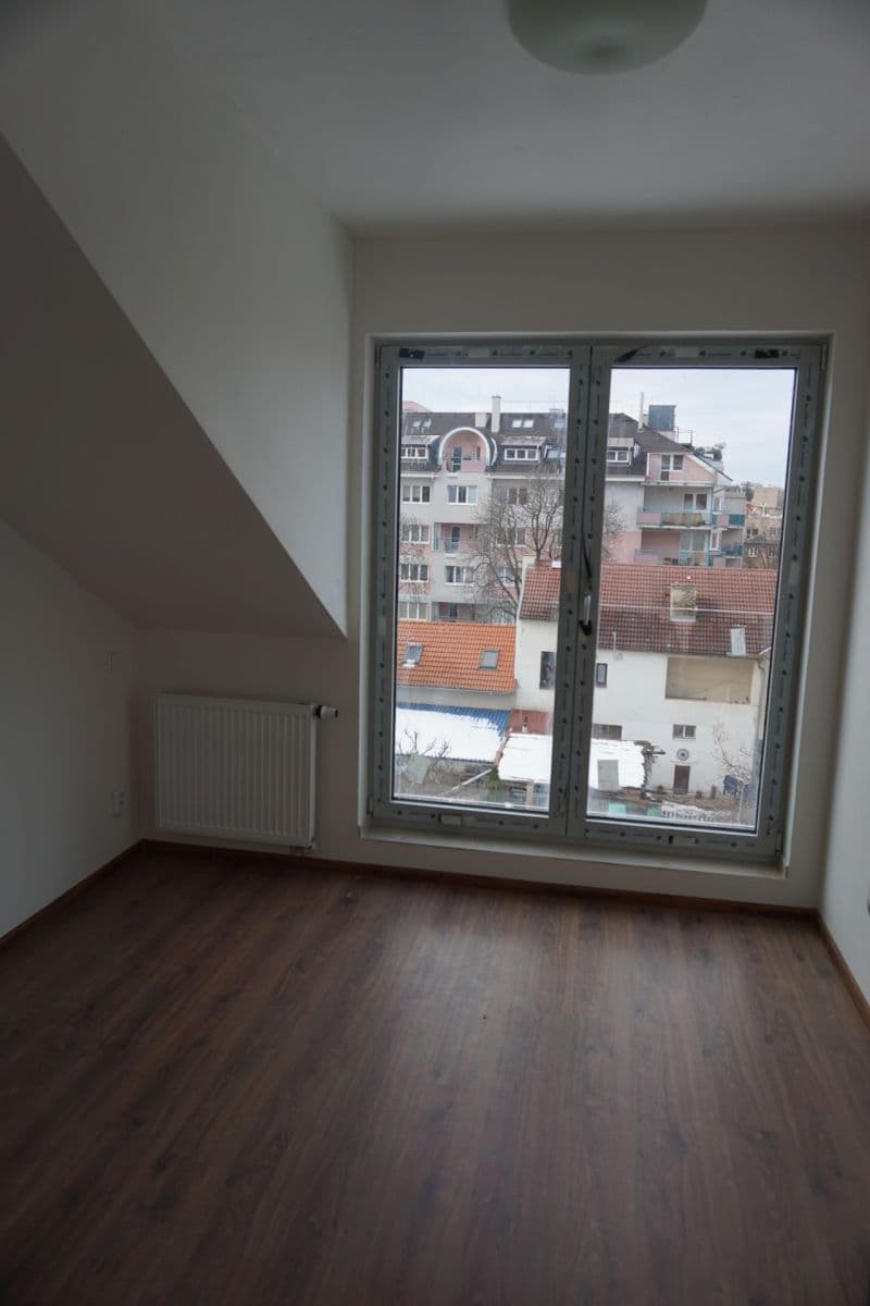 Prenájom bytu 3-izbový 60 m², Pod Altánem, Praha, Praha Prenájom bytu 3-izbový 60 m², Pod Altánem, Praha, Praha