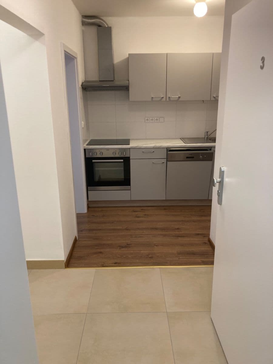 Prenájom bytu 2-izbový 42 m², Pod Altánem, Praha, Praha Prenájom bytu 2-izbový 42 m², Pod Altánem, Praha, Praha