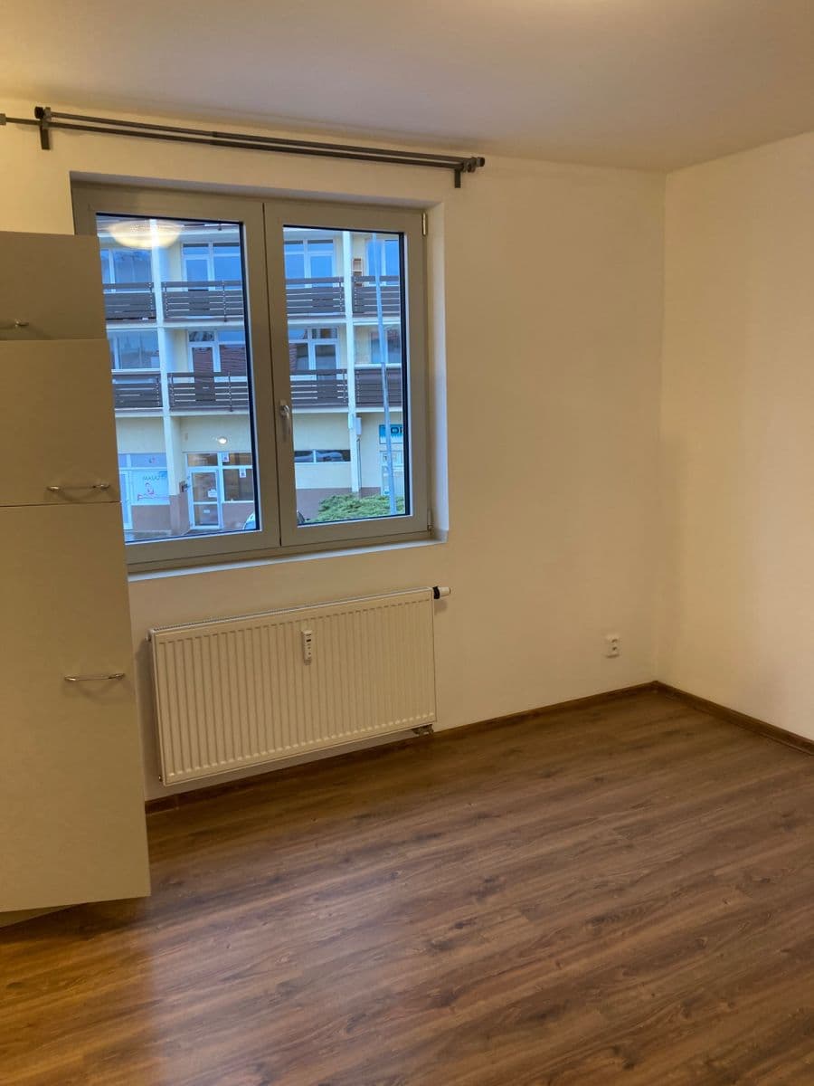 Prenájom bytu 2-izbový 42 m², Pod Altánem, Praha, Praha Prenájom bytu 2-izbový 42 m², Pod Altánem, Praha, Praha