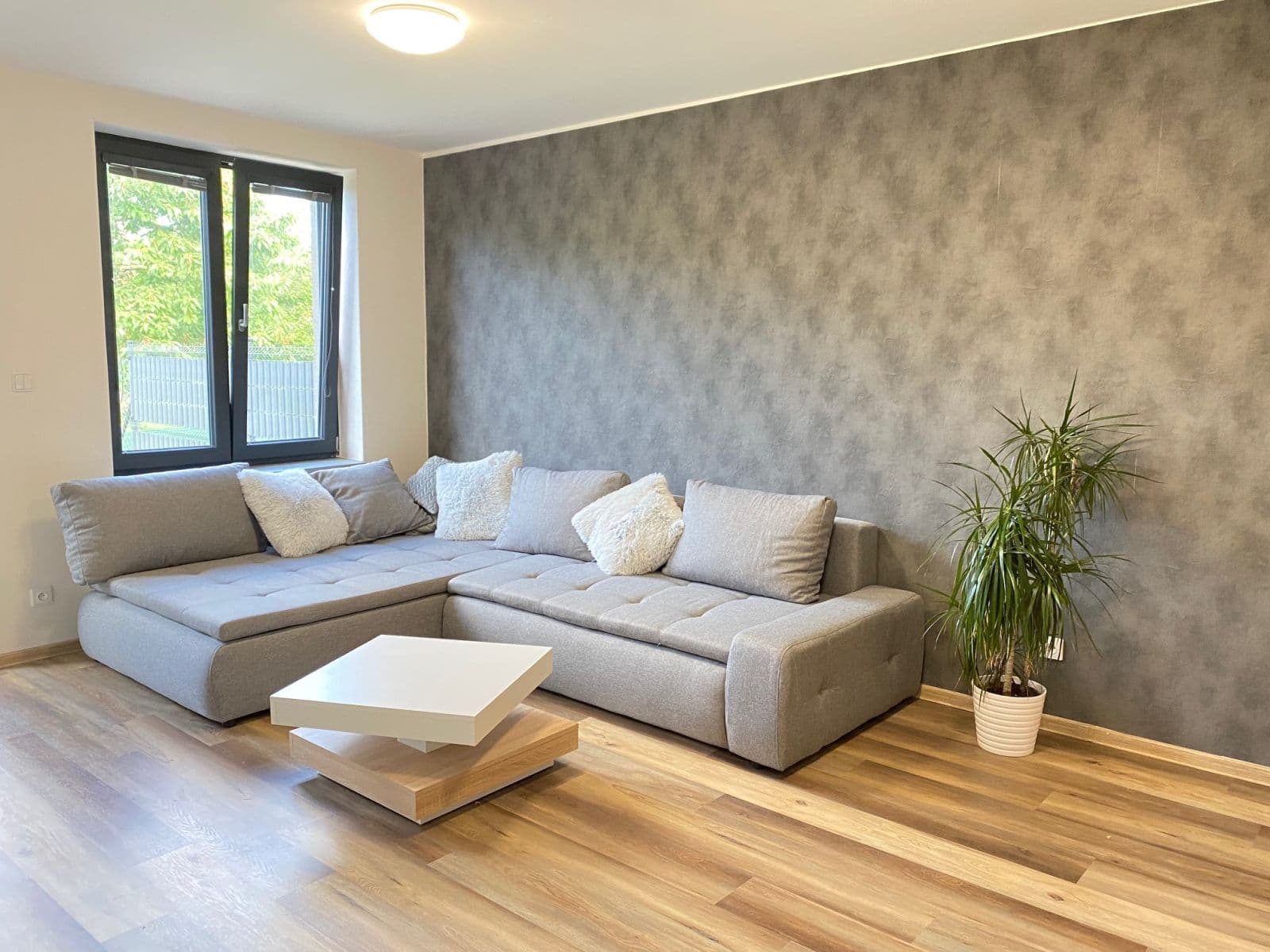 Prenájom bytu 2-izbový 59 m², Nešverova, Brno, Jihomoravský kraj Prenájom bytu 2-izbový 59 m², Nešverova, Brno, Jihomoravský kraj