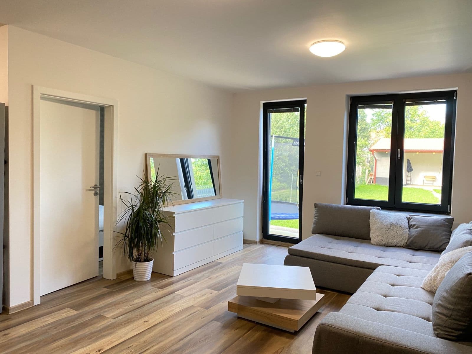 Prenájom bytu 2-izbový 59 m², Nešverova, Brno, Jihomoravský kraj Prenájom bytu 2-izbový 59 m², Nešverova, Brno, Jihomoravský kraj